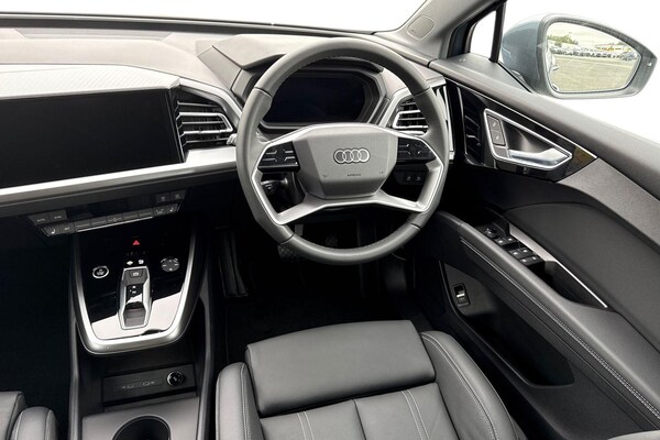 Used Audi Q4 e-tron 2025 for sale - 75557060: Photo 17