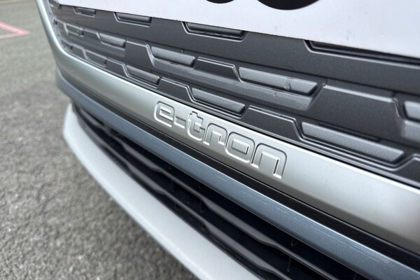 Used Audi Q4 e-tron 2025 for sale - 75557060: Photo 26