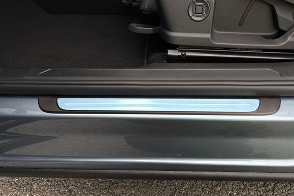 Used Audi Q4 e-tron 2025 for sale - 75557060: Photo 45