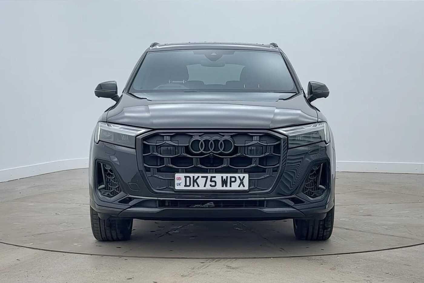 Used Audi Q7 2025 for sale - 77680176: Photo 8