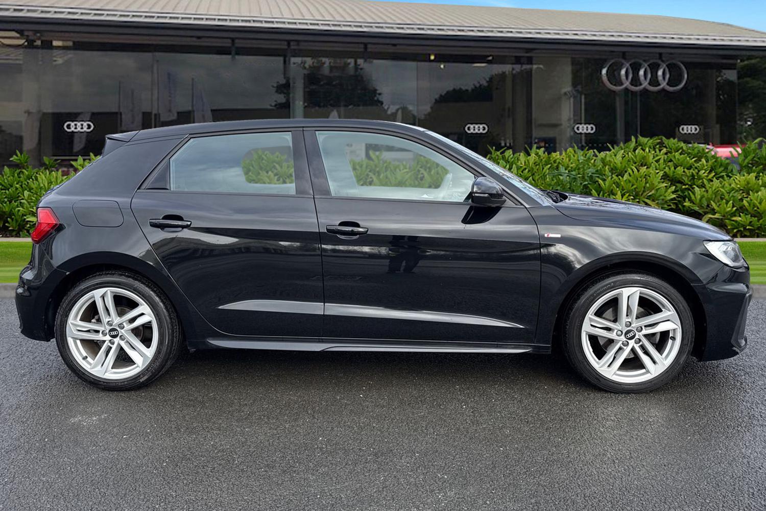 Used Audi A1 2021 for sale - 77493939: Photo 3