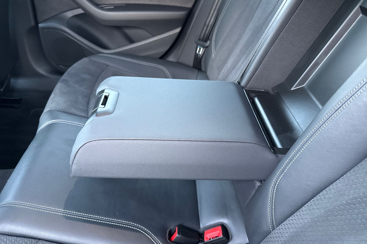 Used Audi A4 2022 for sale - 76705602: Photo 38