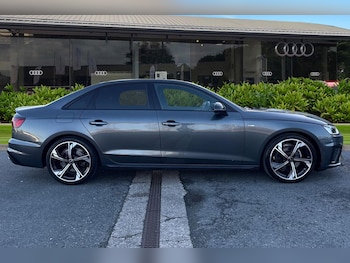 Used Audi A4 2022 for sale - 76705602: Photo