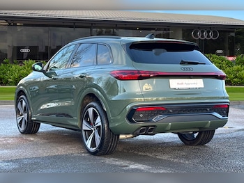 Used Audi Q5 2025 for sale - 76692382: Photo