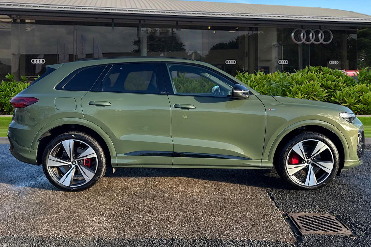 Used Audi Q5 2025 for sale - 76692382: Photo 3