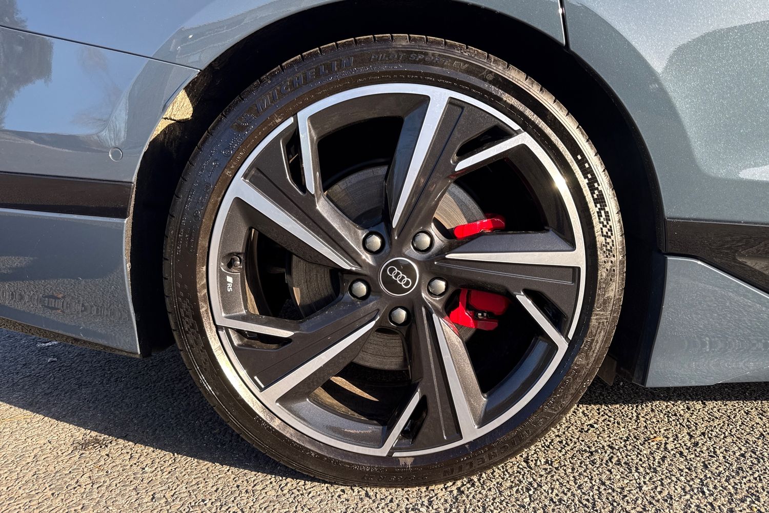 Used Audi S6 e-tron Avant 2025 for sale - 76558191: Photo 11