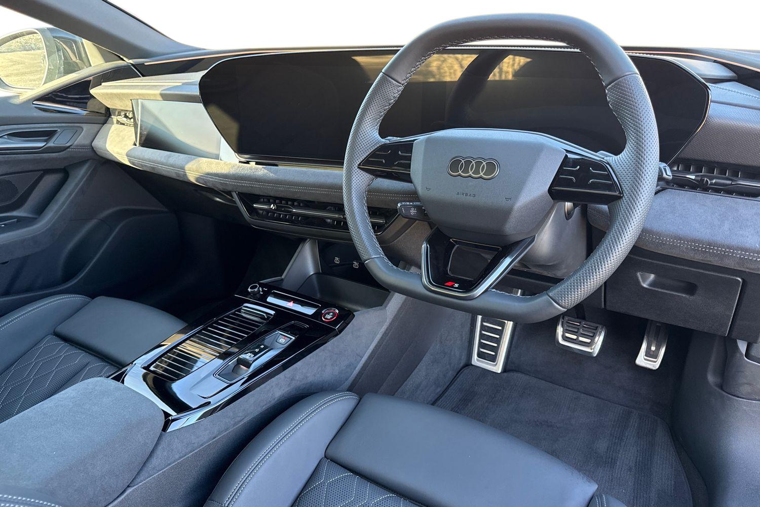 Used Audi S6 e-tron Avant 2025 for sale - 76558191: Photo 14