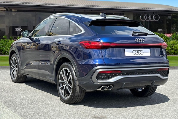 Used Audi Q5 2025 for sale - 75129828: Photo 2