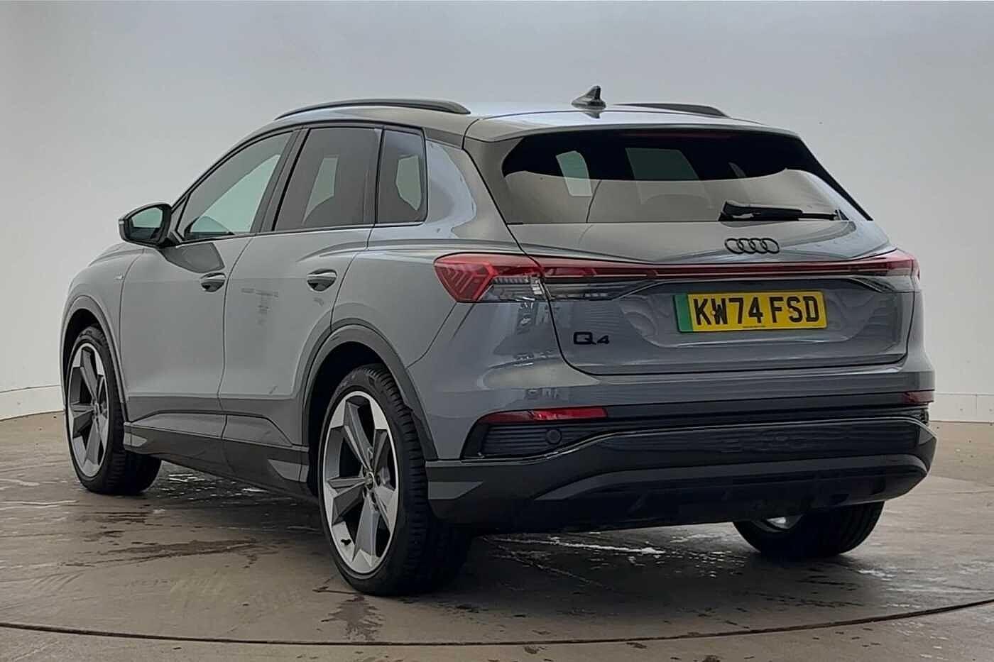 Used Audi Q4 e-tron 2024 for sale - 76520037: Photo 3
