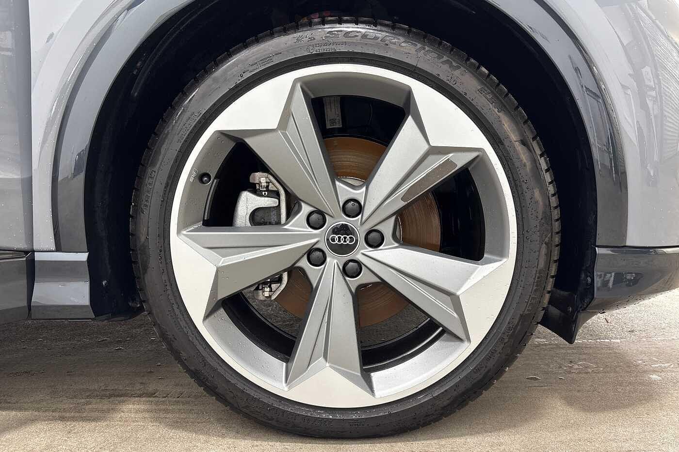 Used Audi Q4 e-tron 2024 for sale - 76520037: Photo 6