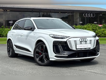 Audi - Q6 e-tron