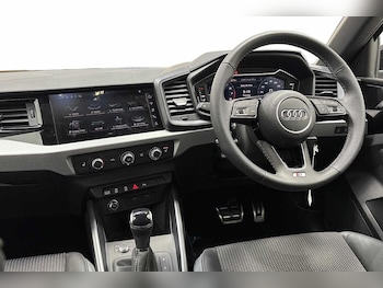 Used Audi A1 2025 for sale - 76311051: Photo 2