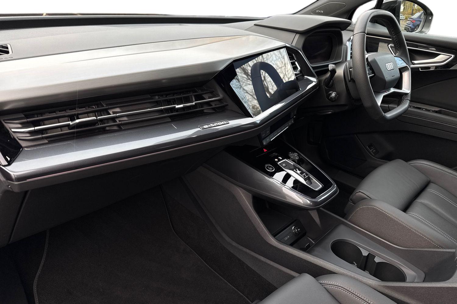 Used Audi Q4 e-tron 2025 for sale - 76508969: Photo 15