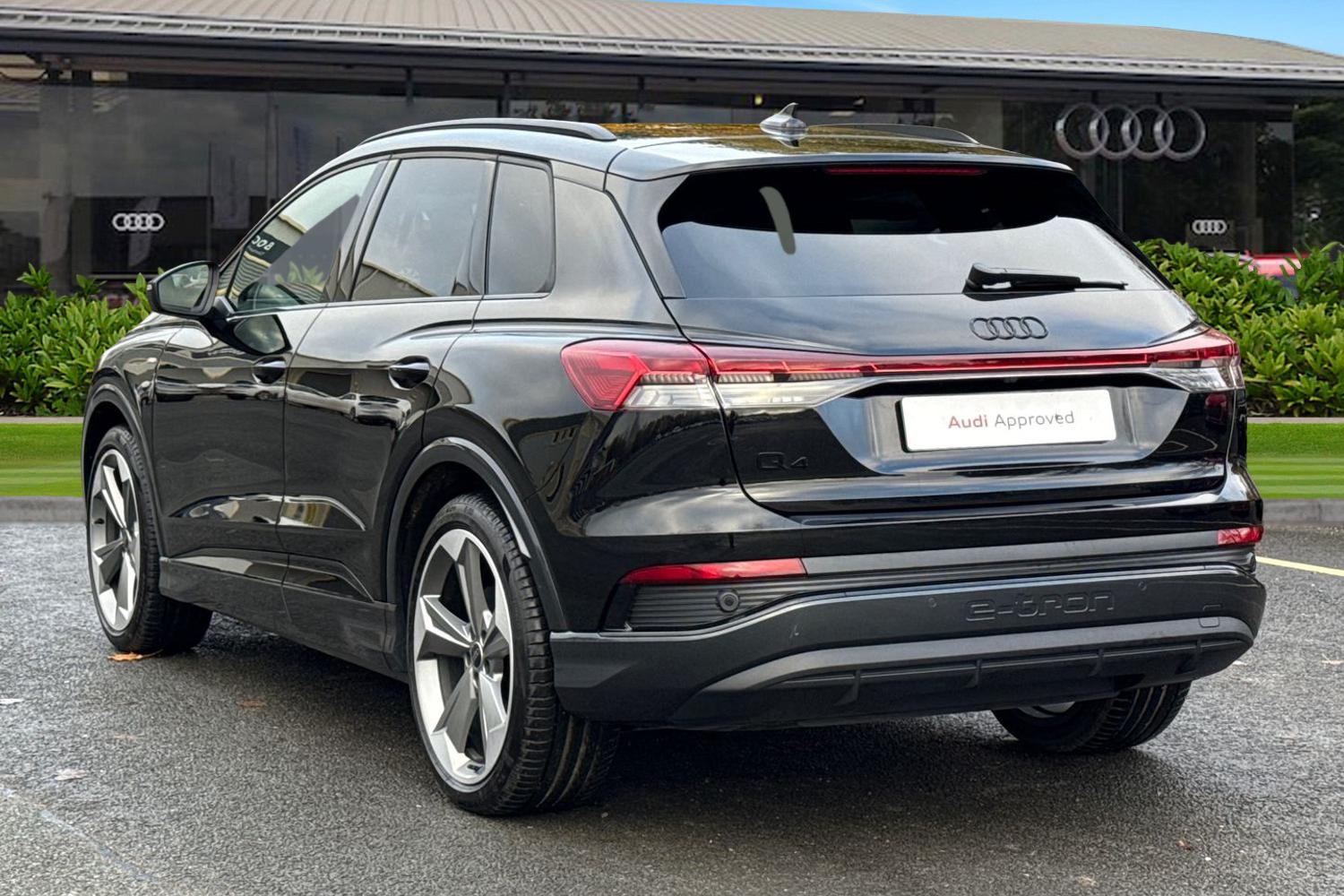 Used Audi Q4 e-tron 2025 for sale - 76508969: Photo 2