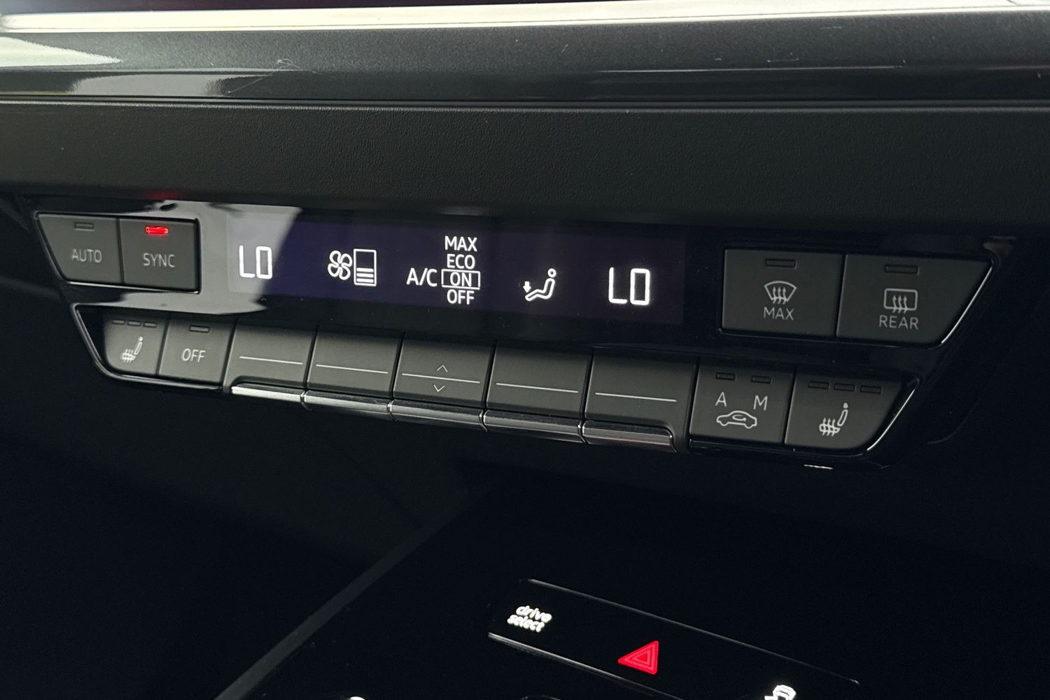 Used Audi Q4 e-tron 2025 for sale - 76508969: Photo 22