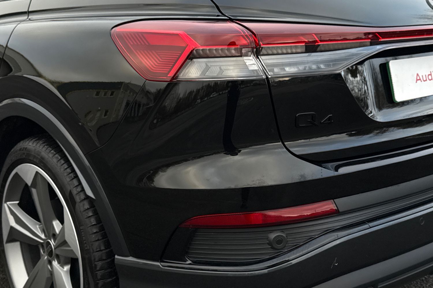 Used Audi Q4 e-tron 2025 for sale - 76508969: Photo 8