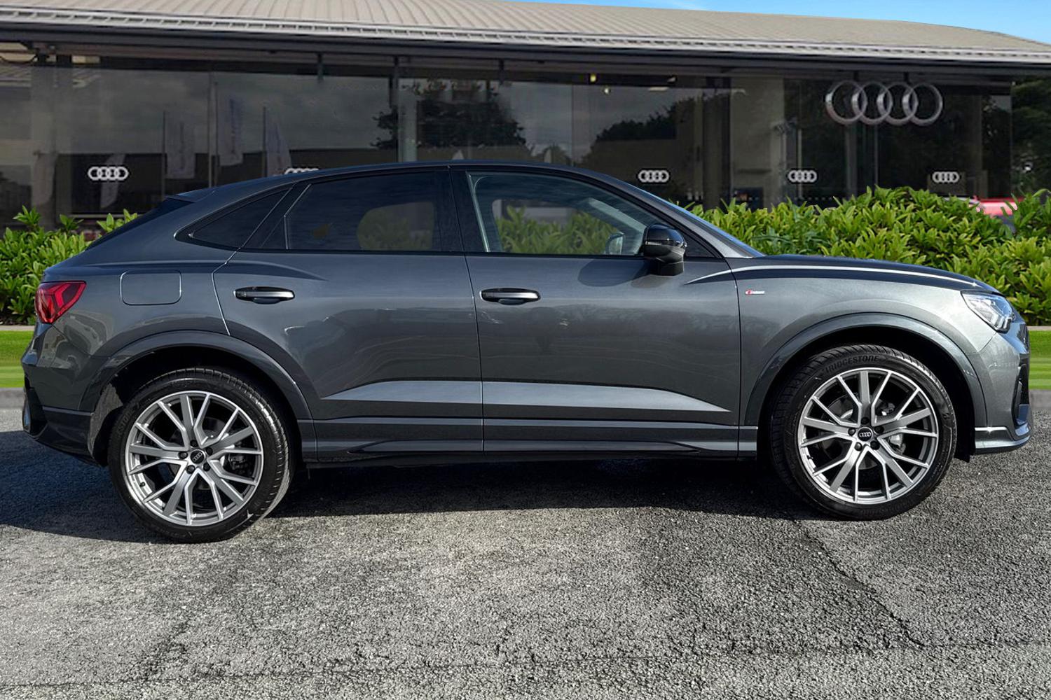 Used Audi Q3 2025 for sale - 77919496: Photo 3