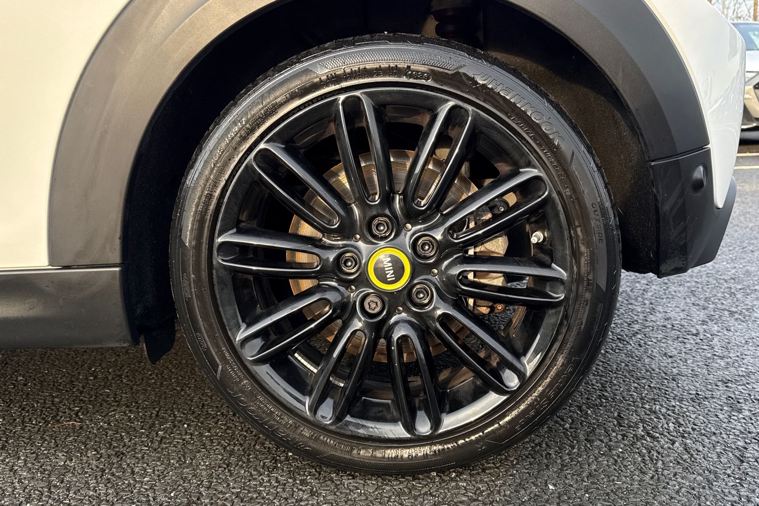 Used MINI Hatch 2023 for sale - 77032383: Photo 10