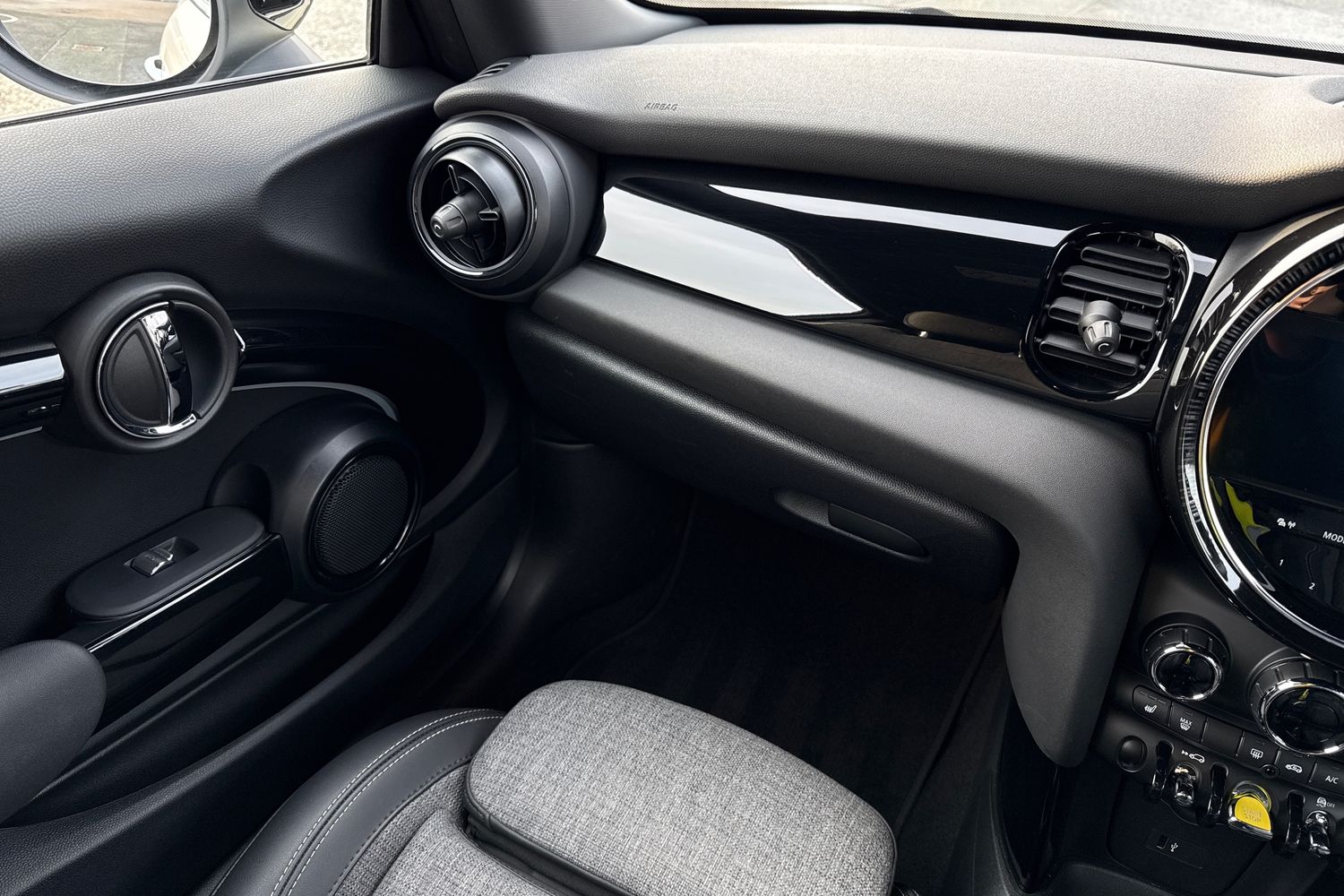 Used MINI Hatch 2023 for sale - 77032383: Photo 20