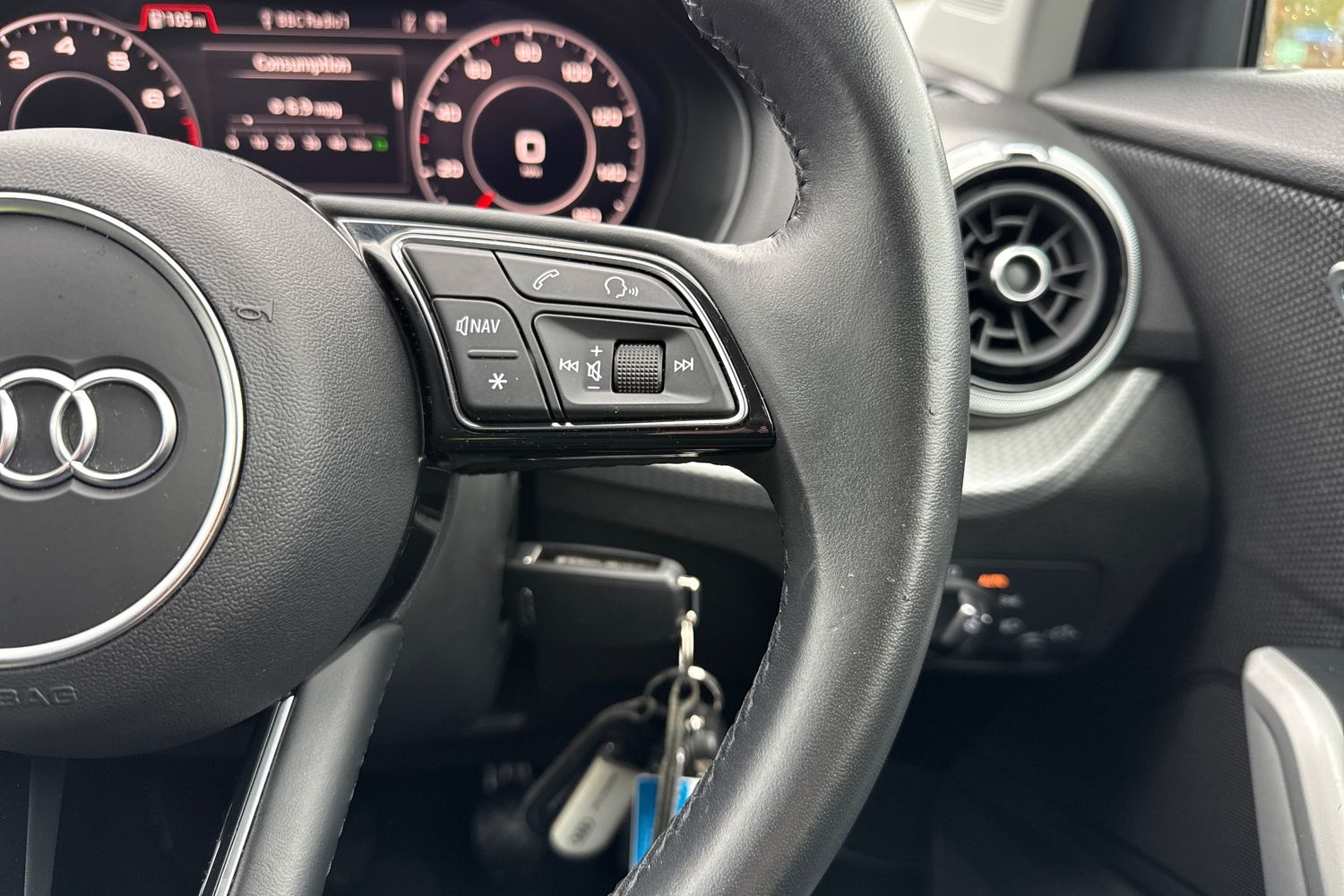 Used Audi Q2 2022 for sale - 77018904: Photo 33