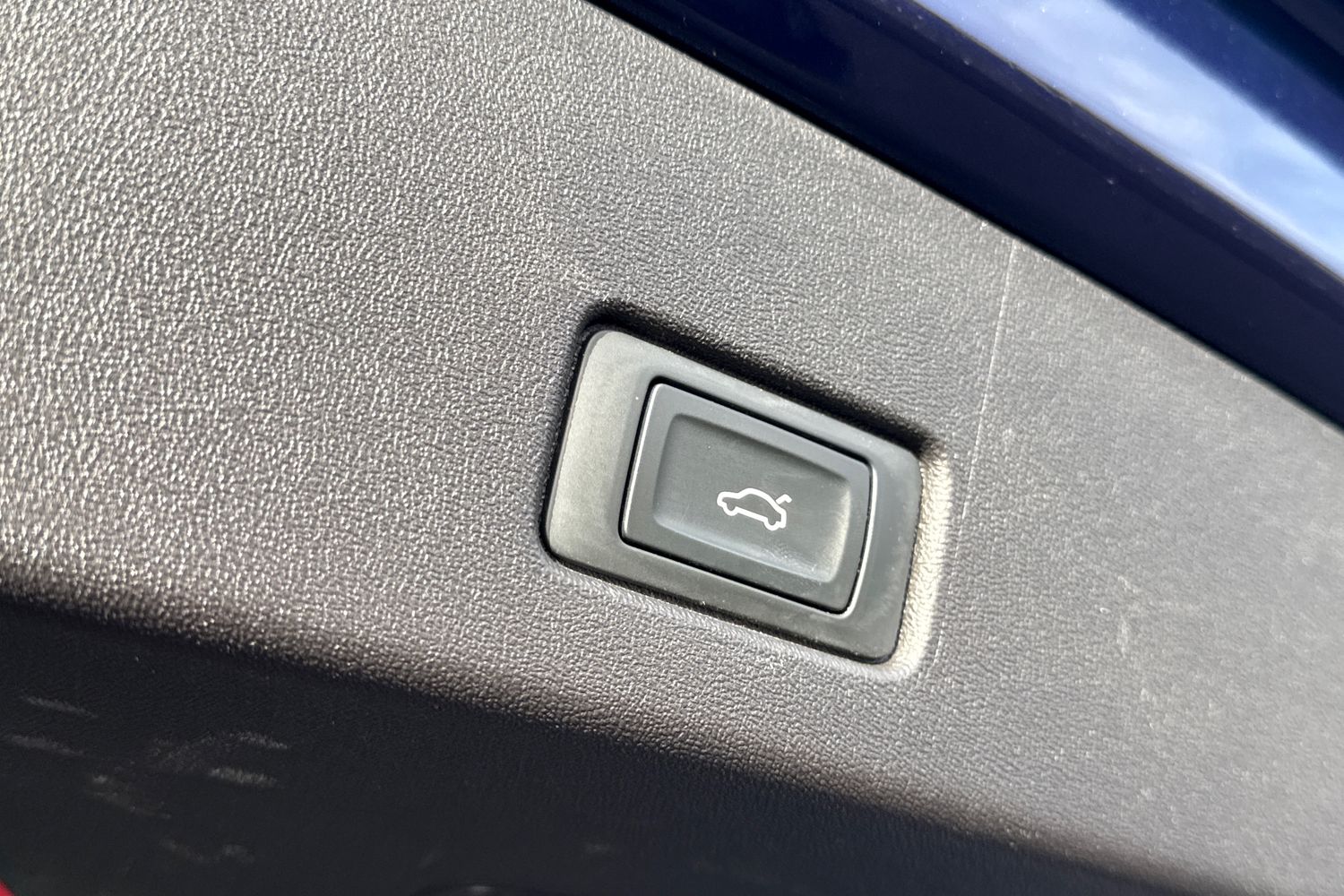 Used Audi Q4 e-tron 2023 for sale - 76863238: Photo 40