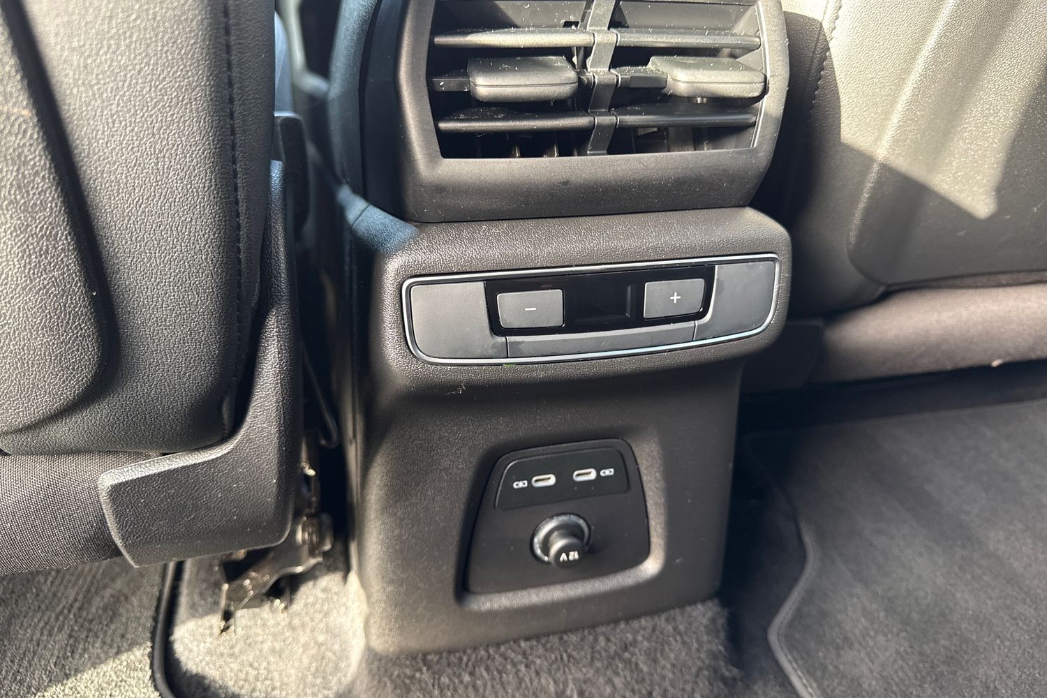 Used Audi Q4 e-tron 2023 for sale - 76863238: Photo 43