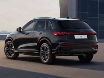 Used Audi Q5 2025 for sale - 74688631: Photo