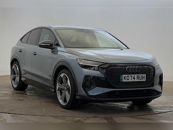 2025 - Q4 Sportback Black Edition 45 e-tron kW 5-Door
