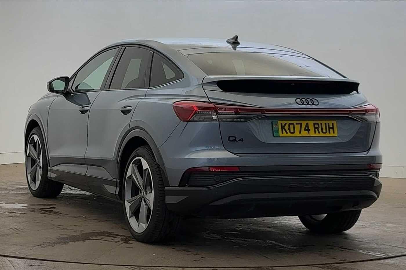 Used Audi Q4 e-tron 2025 for sale - 76353160: Photo 3
