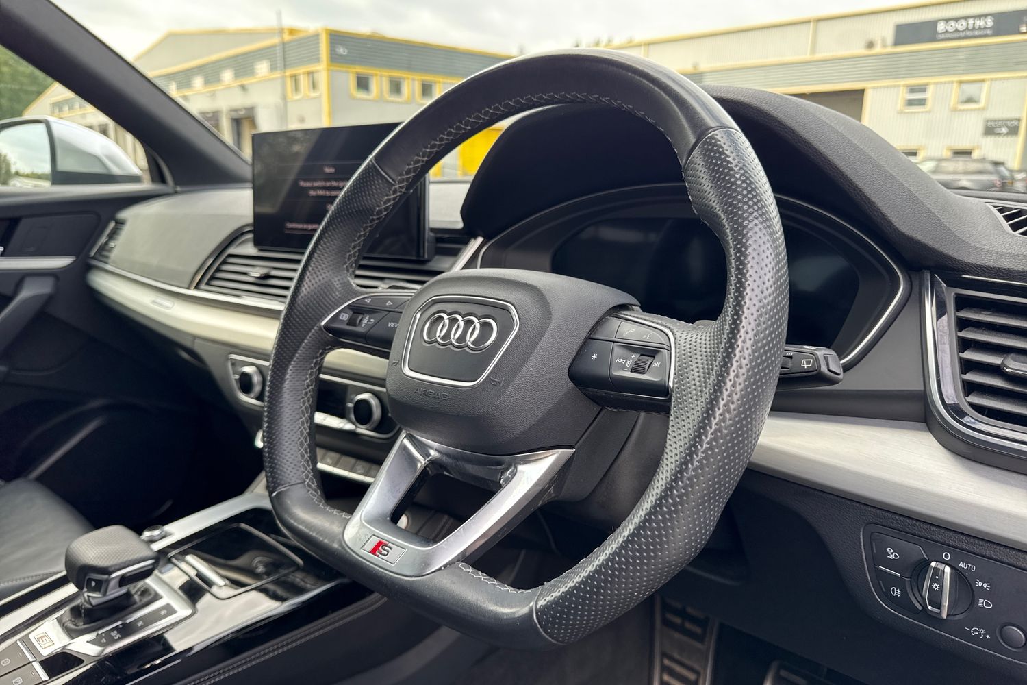 Used Audi SQ5 2023 for sale - 76143802: Photo 44