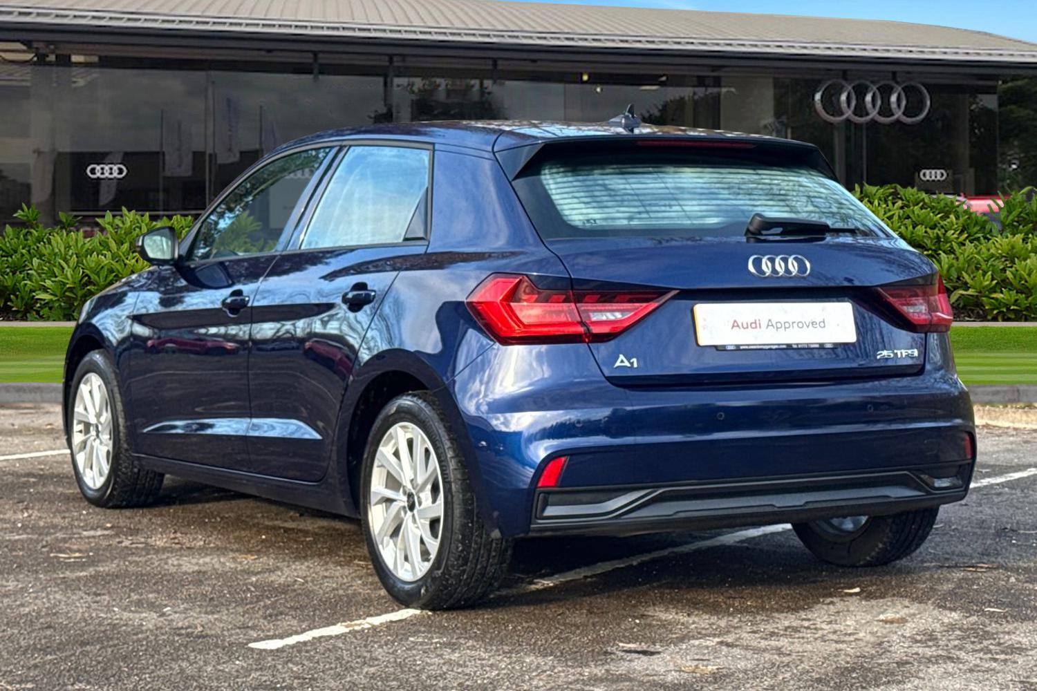 Used Audi A1 2023 for sale - 76805243: Photo 2