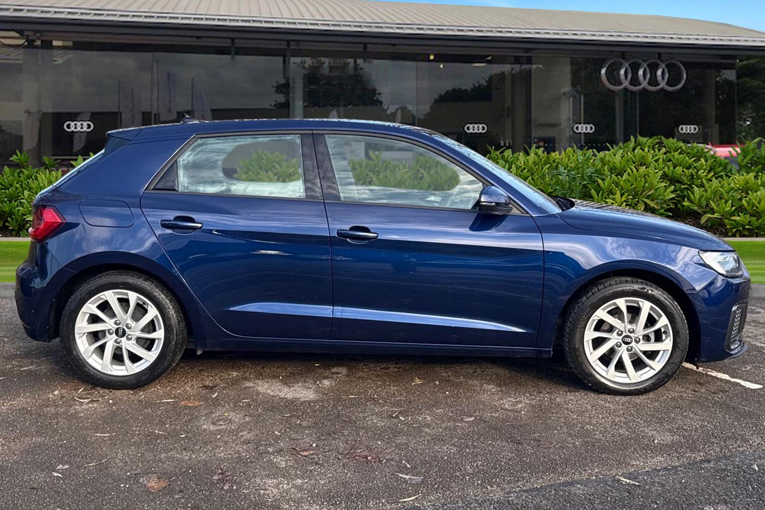 Used Audi A1 2023 for sale - 76805243: Photo 3