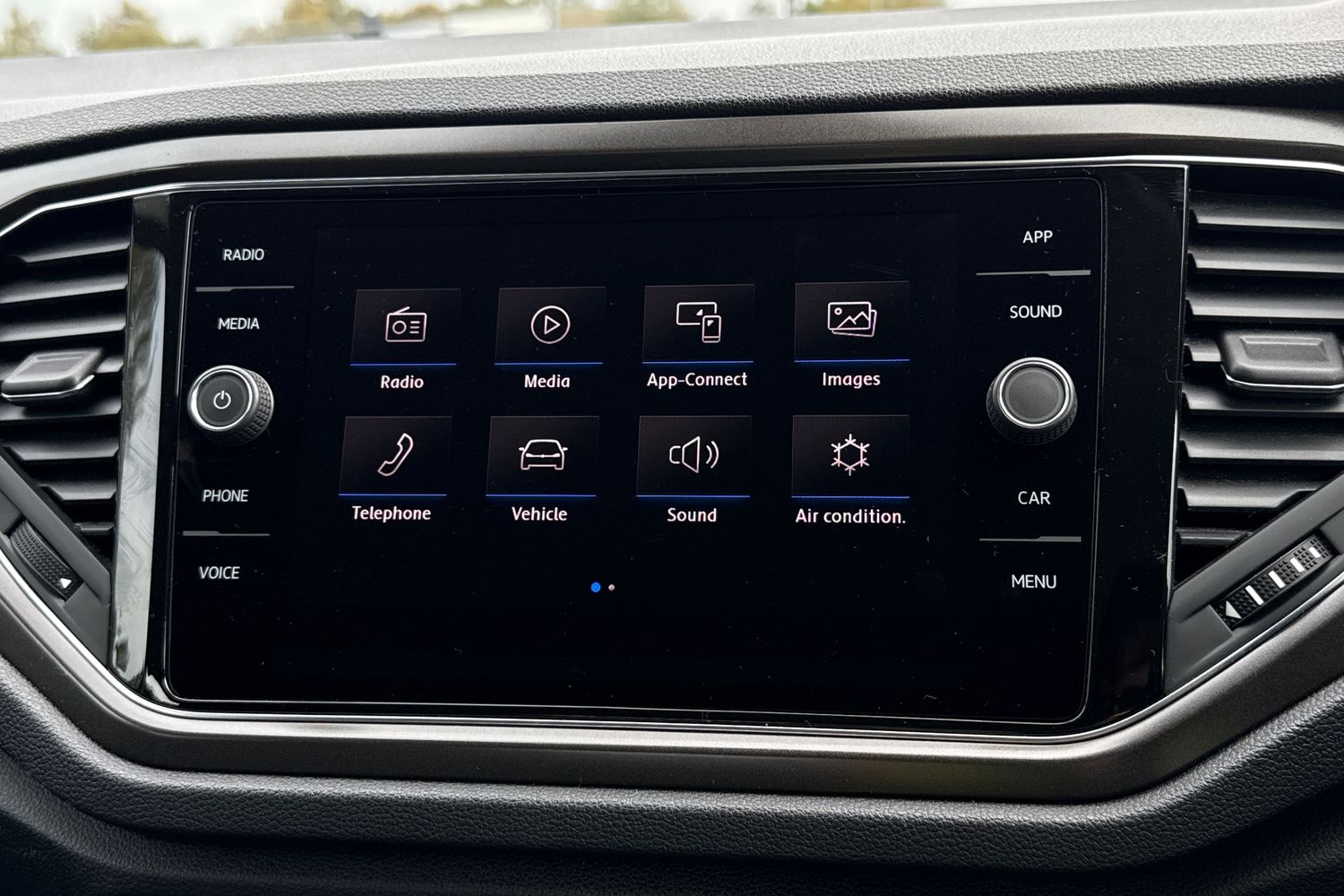 Used Volkswagen T-Roc 2020 for sale - 76353132: Photo 16