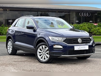 Used Volkswagen T-Roc 2020 for sale - 76353132: Photo
