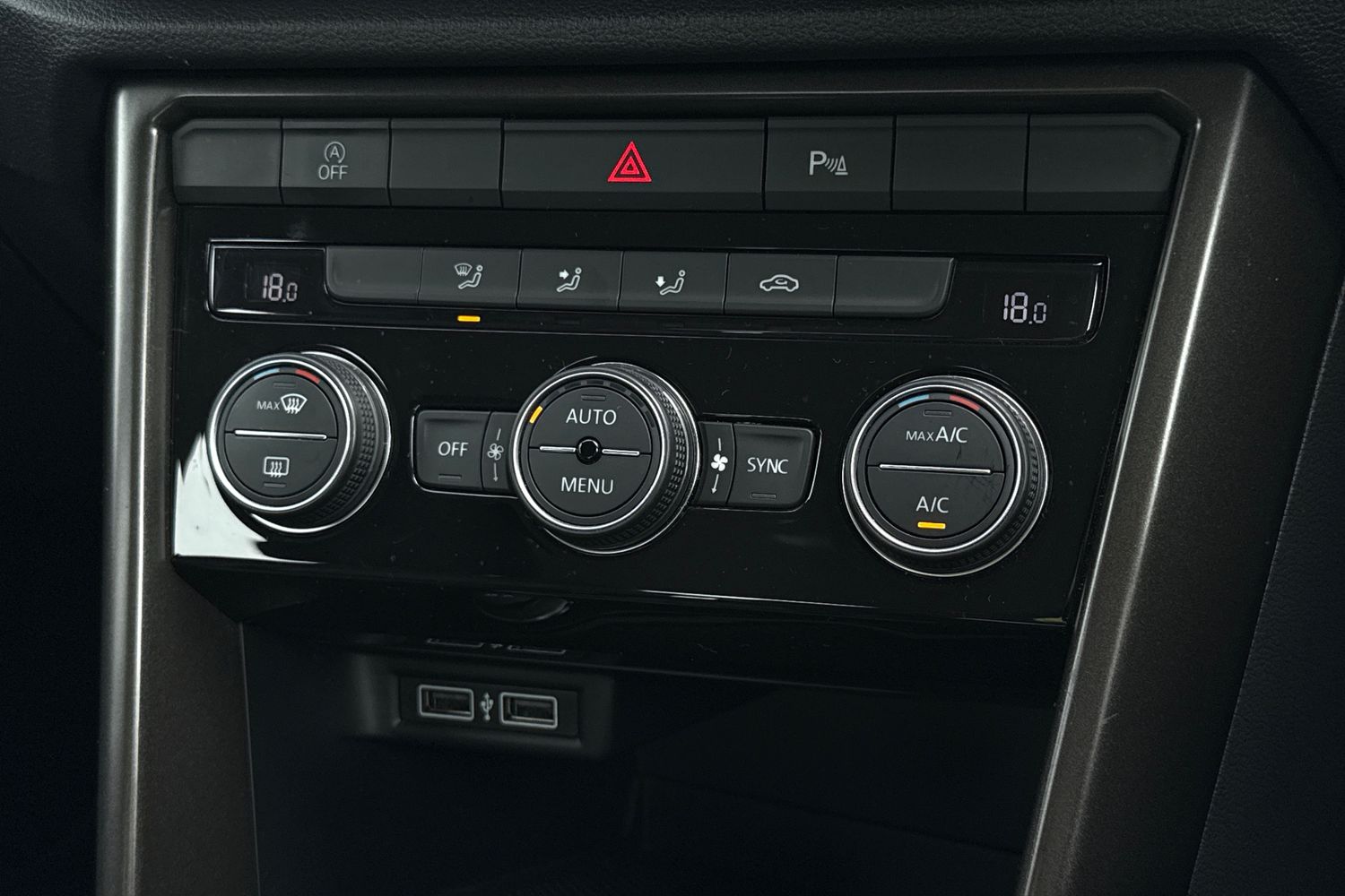 Used Volkswagen T-Roc 2020 for sale - 76353132: Photo 21