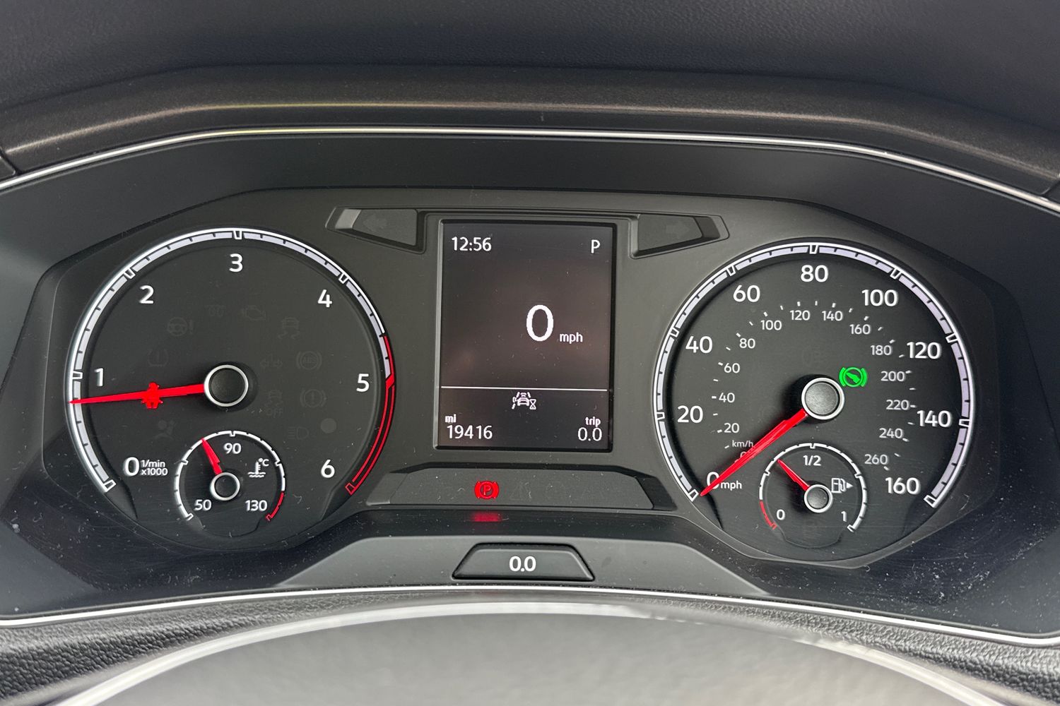 Used Volkswagen T-Roc 2020 for sale - 76353132: Photo 32