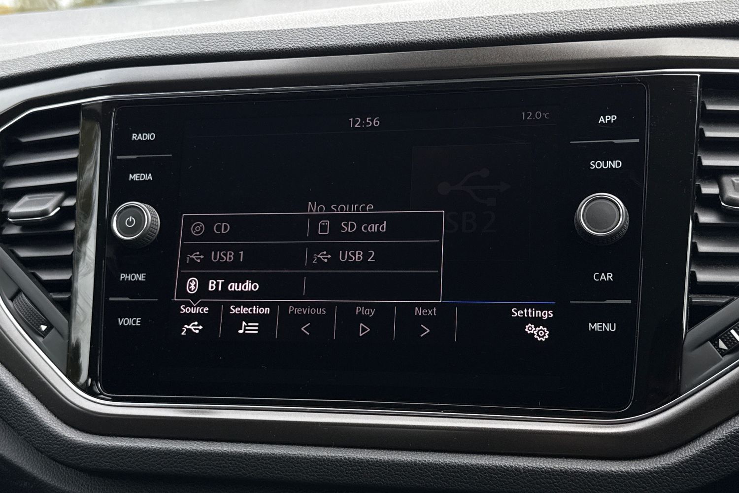 Used Volkswagen T-Roc 2020 for sale - 76353132: Photo 34