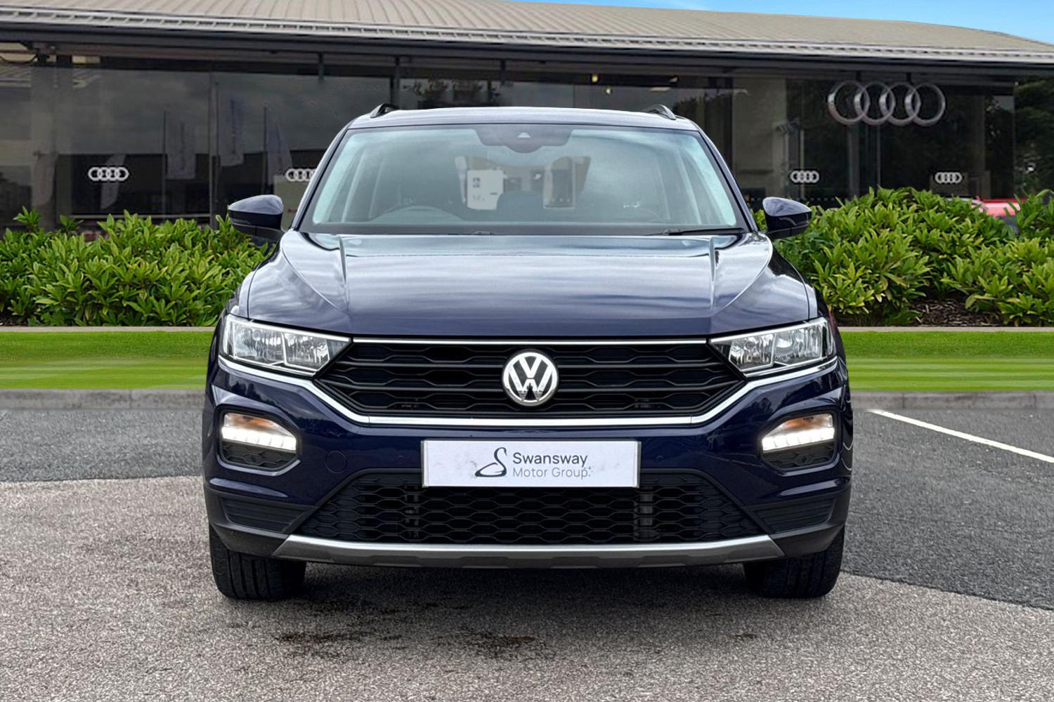 Used Volkswagen T-Roc 2020 for sale - 76353132: Photo 5
