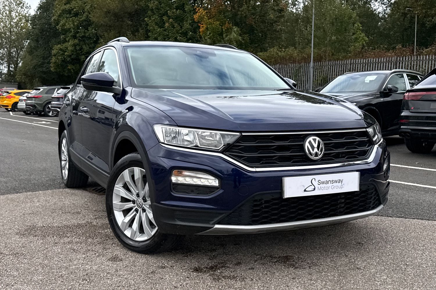 Used Volkswagen T-Roc 2020 for sale - 76353132: Photo 8