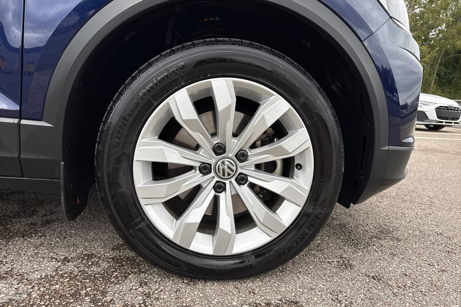 Used Volkswagen T-Roc 2020 for sale - 76353132: Photo 9