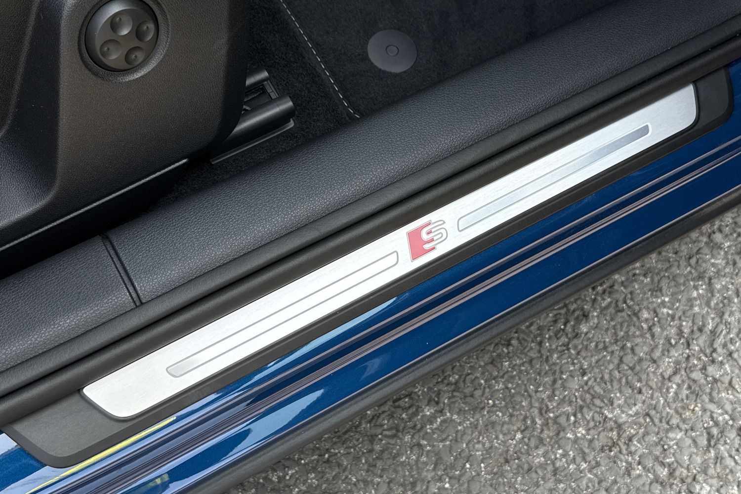 Vehicle 25