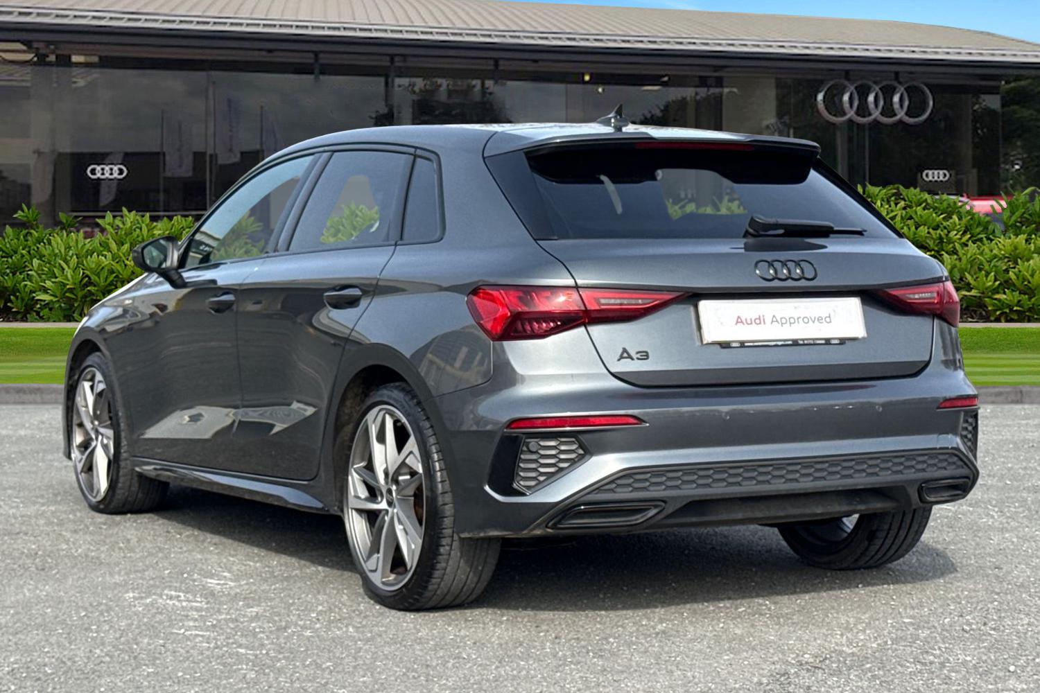 Used Audi A3 2023 for sale - 77973425: Photo 2