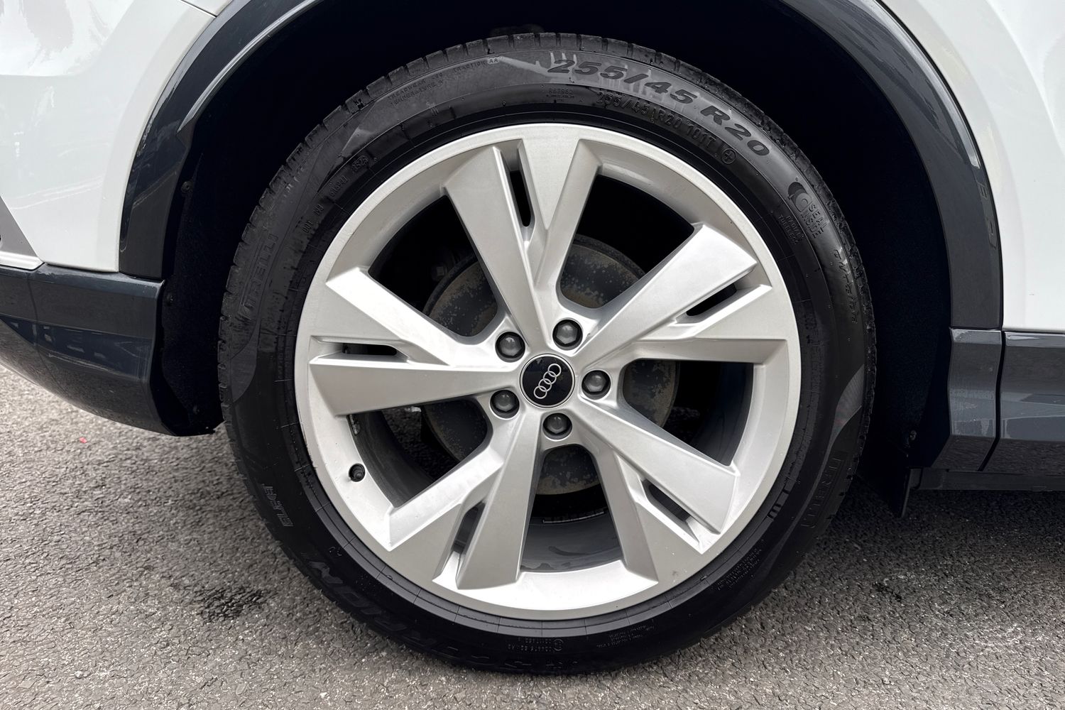Used Audi e-tron 2024 for sale - 76027174: Photo 11