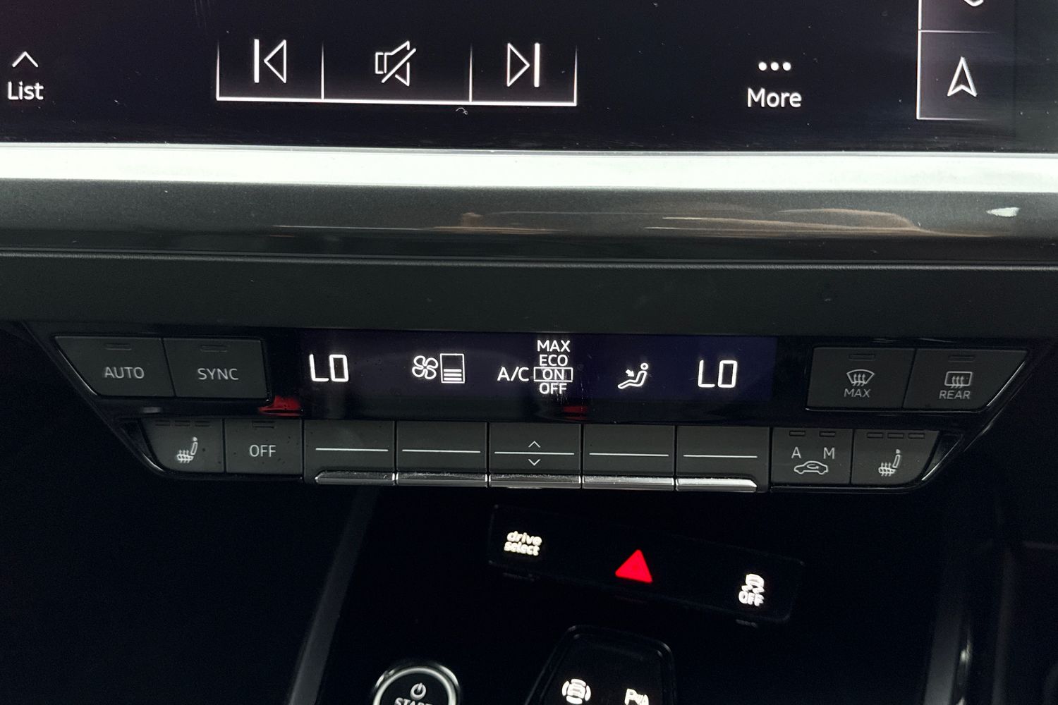 Used Audi e-tron 2024 for sale - 76027174: Photo 22