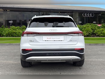 Used Audi e-tron 2024 for sale - 76027174: Photo 4
