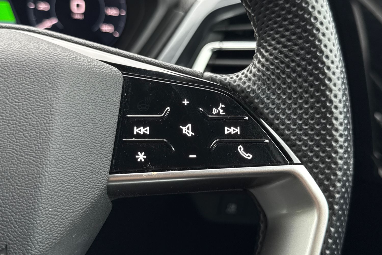 Used Audi e-tron 2024 for sale - 76027174: Photo 55