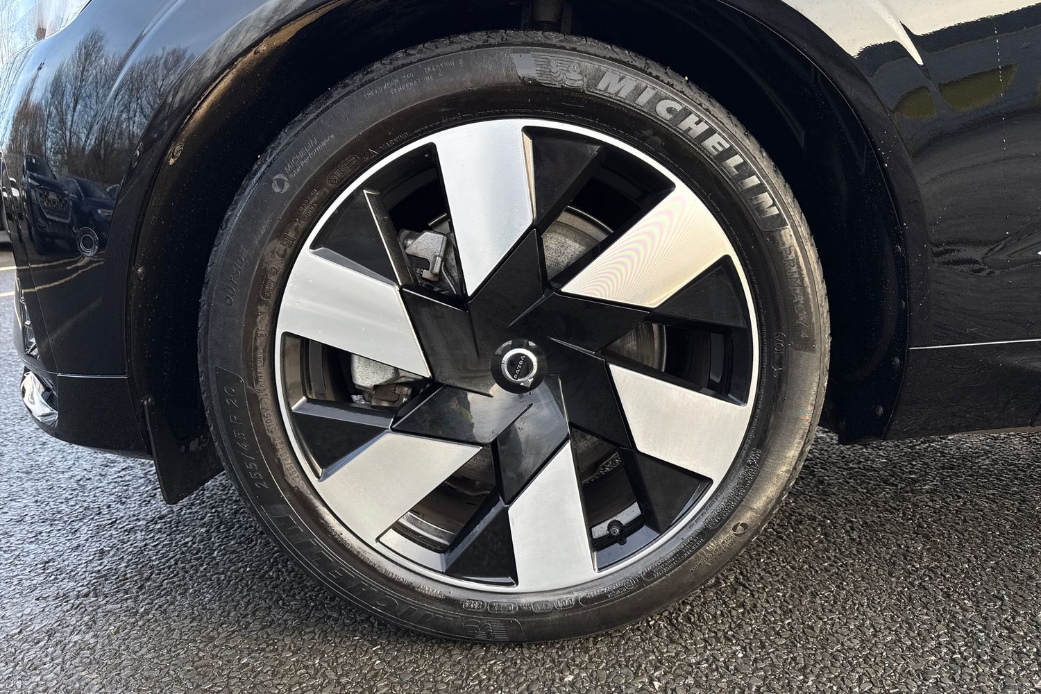 Used Volvo XC60 2023 for sale - 77032381: Photo 10