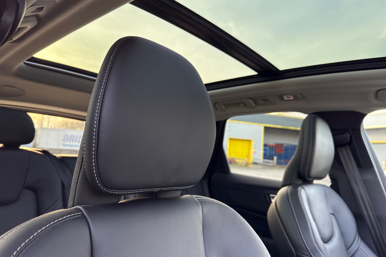 Used Volvo XC60 2023 for sale - 77032381: Photo 23