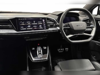Used Audi Q4 e-tron 2025 for sale - 76520052: Photo