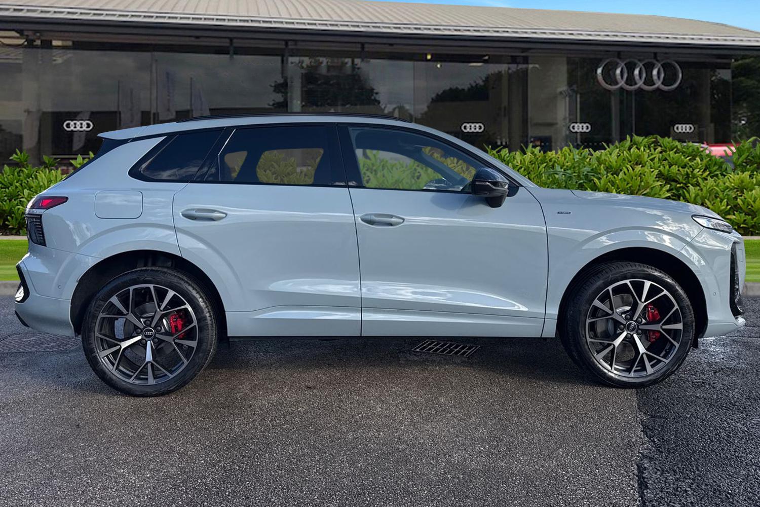 Used Audi Q3 2025 for sale - 76353109: Photo 3